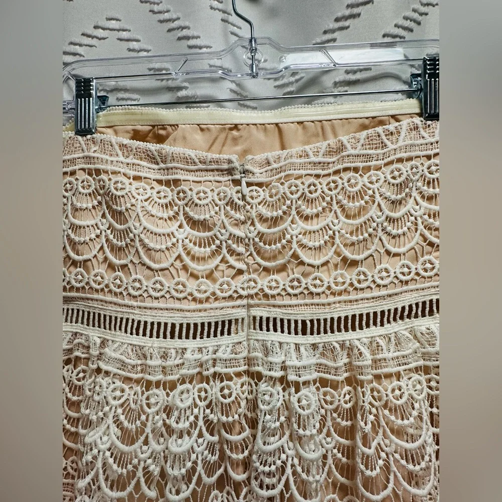 Socialite Lace Strapless Dress Size Small - Picture 4 of 8